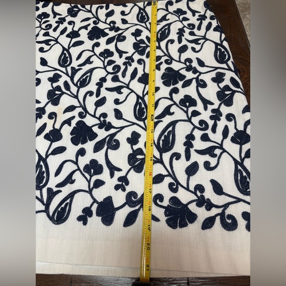 TALBOTS A-LINE LINEN BLEND TEXTURED NAVY BLUE FLORAL EMBROIDERED SKIRT SZ 14P - Picture 9 of 10